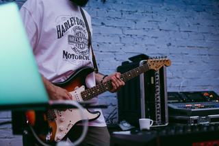 Tee-shirt chat guitare