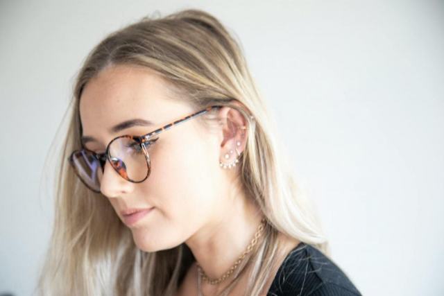 Boucle d'oreille patte de chat : l'accessoire chat qu'il vous faut Boucle d'oreille patte de chat : l'accessoire chat qu'il vous faut
