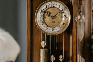 Horloge arbre | Chat Bada