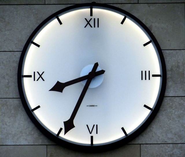 Horloge led : détail produit et avis Horloge led : détail produit et avis