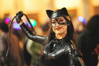Masque chat cuir : cadeau chat original sur Chat Bada