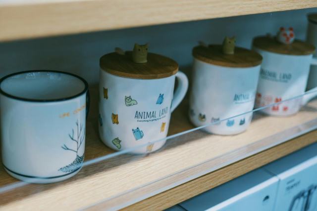 Mug chat avec couvercle : l'accessoire chat qu'il vous faut Mug chat avec couvercle : l'accessoire chat qu'il vous faut
